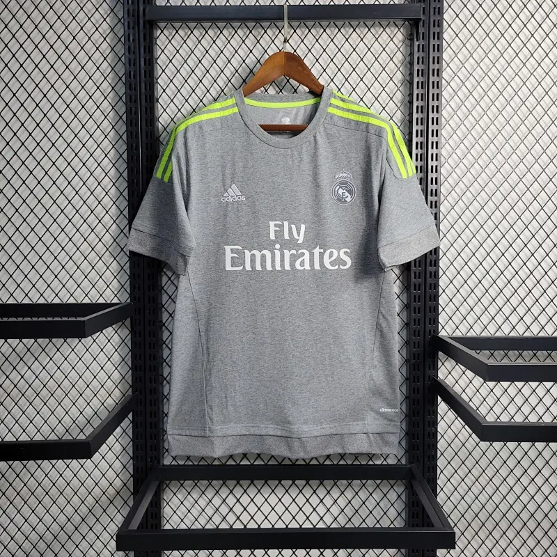 Real Madrid Retrô 15/16 Fora