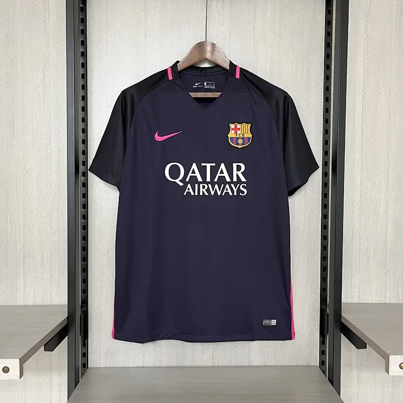 Barcelona Retrô 16/17 Fora