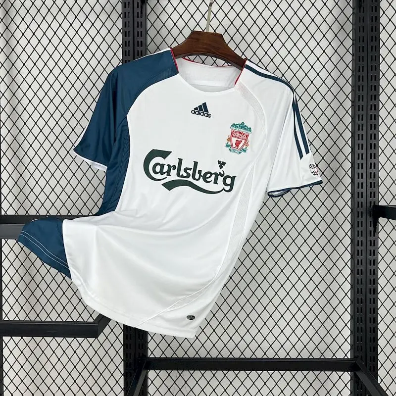 Liverpool Retrô 06/07 Fora