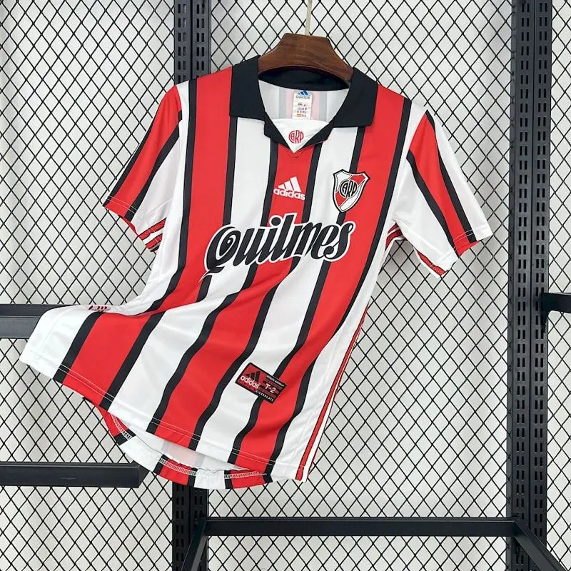 River Plate Retrô 99/00 Terceira