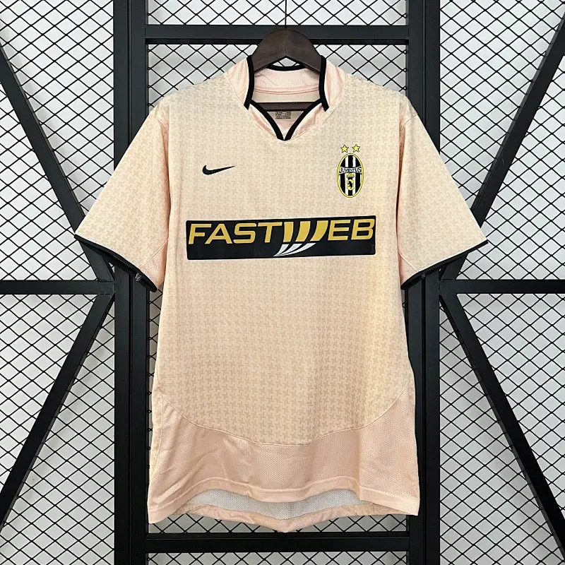 Juventus Retrô 03/04 Fora