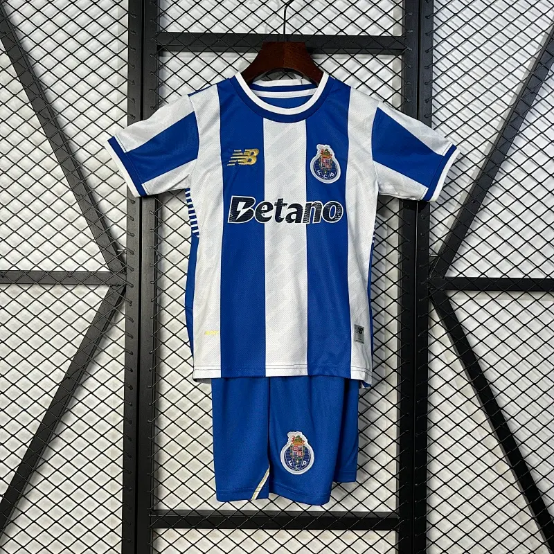 Porto Infantil Casa 25/26