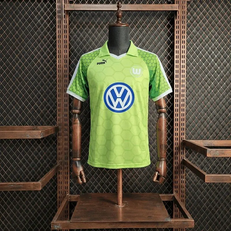 Wolfsburg Retrô 97/98 Casa