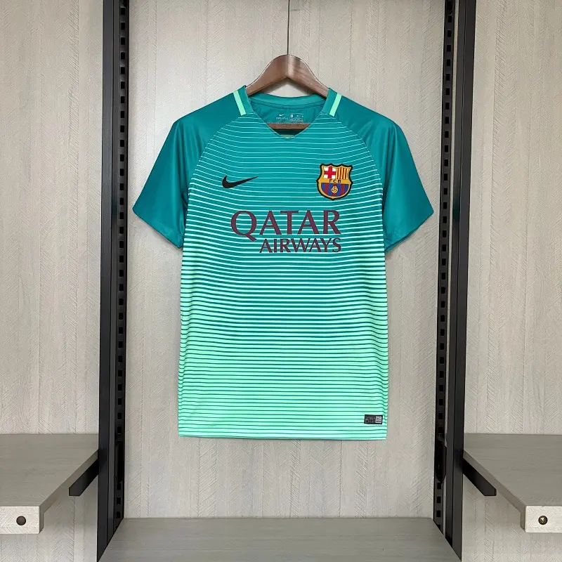 Barcelona Retrô 16/17 Terceira