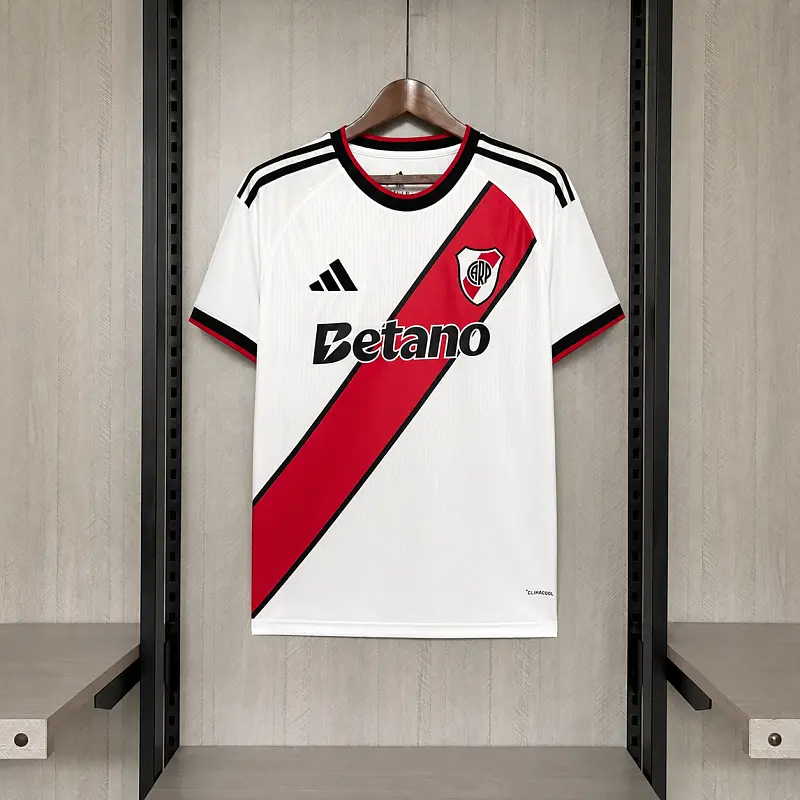River Plate Casa 26/27