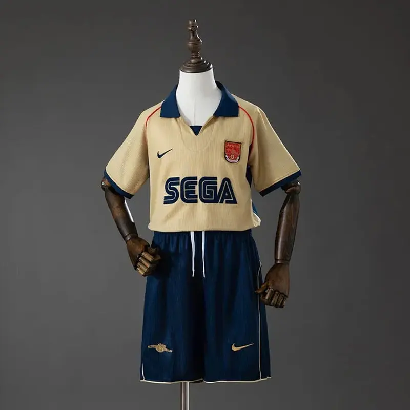 Arsenal Retrô 01/02 Terceira