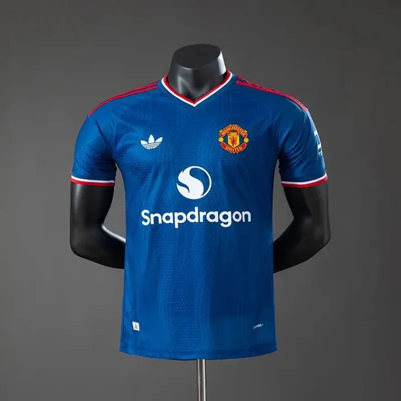 Manchester United Fora 26/27