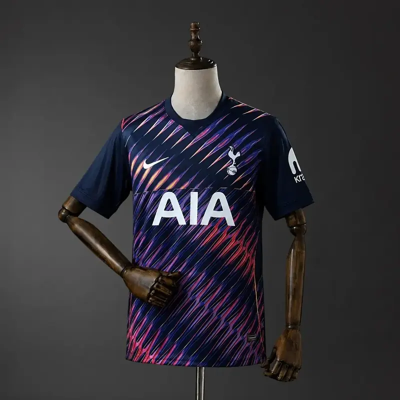 Tottenham Fora 26/27