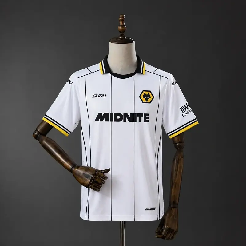 Wolves Fora 26/27