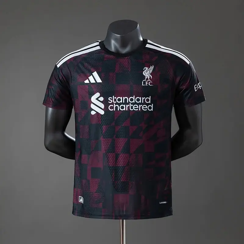 Liverpool Terceira 26/27