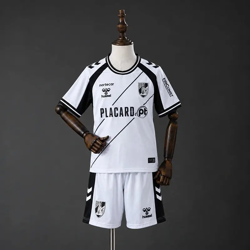Vitória SC Infantil Casa 26/27 (Vitoria aes)