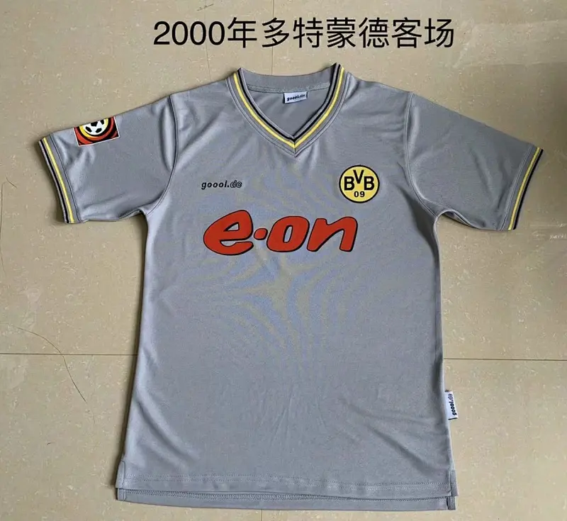 Borussia Dortmund Retrô 2000 Fora (Borussia)