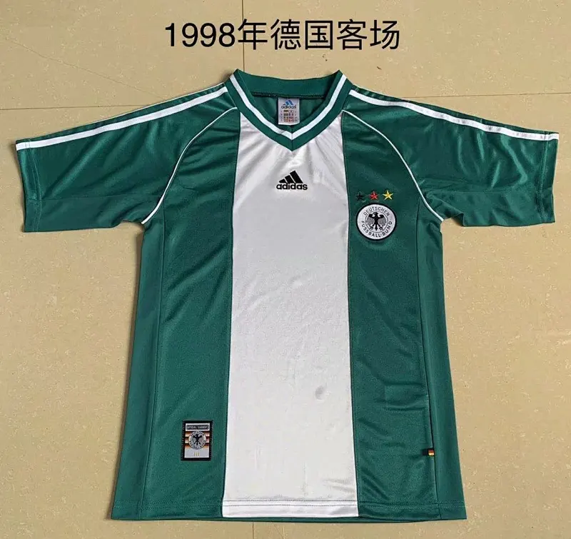 Alemanha Retrô 1998 Fora